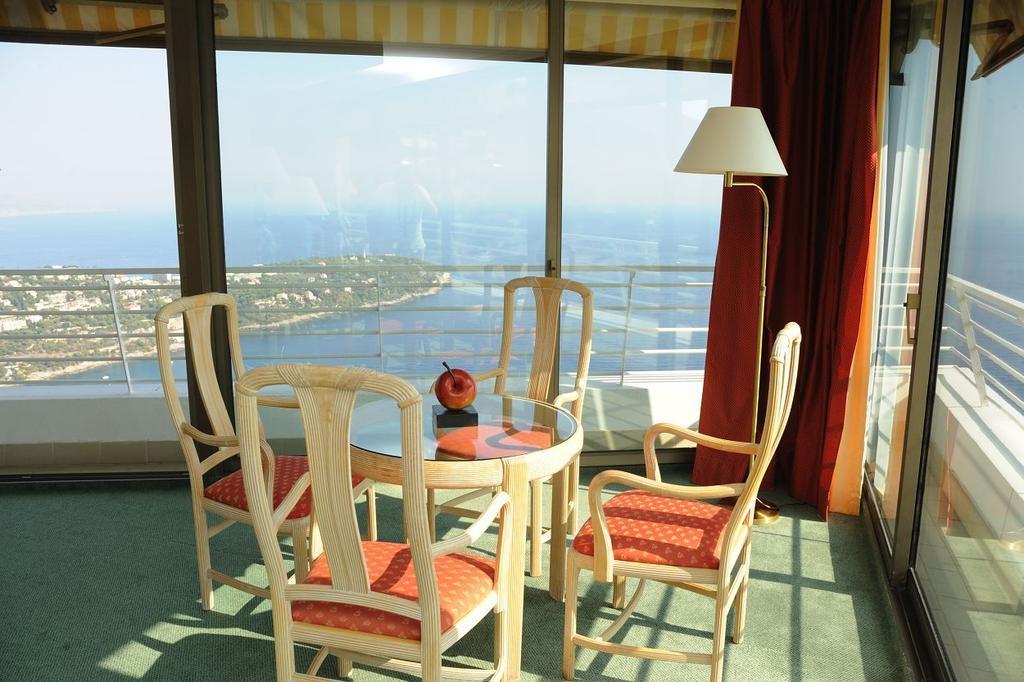 Vista Palace Hotel&Beach Resort - Monte Carlo View Roquebrune-Cap-Martin Værelse billede