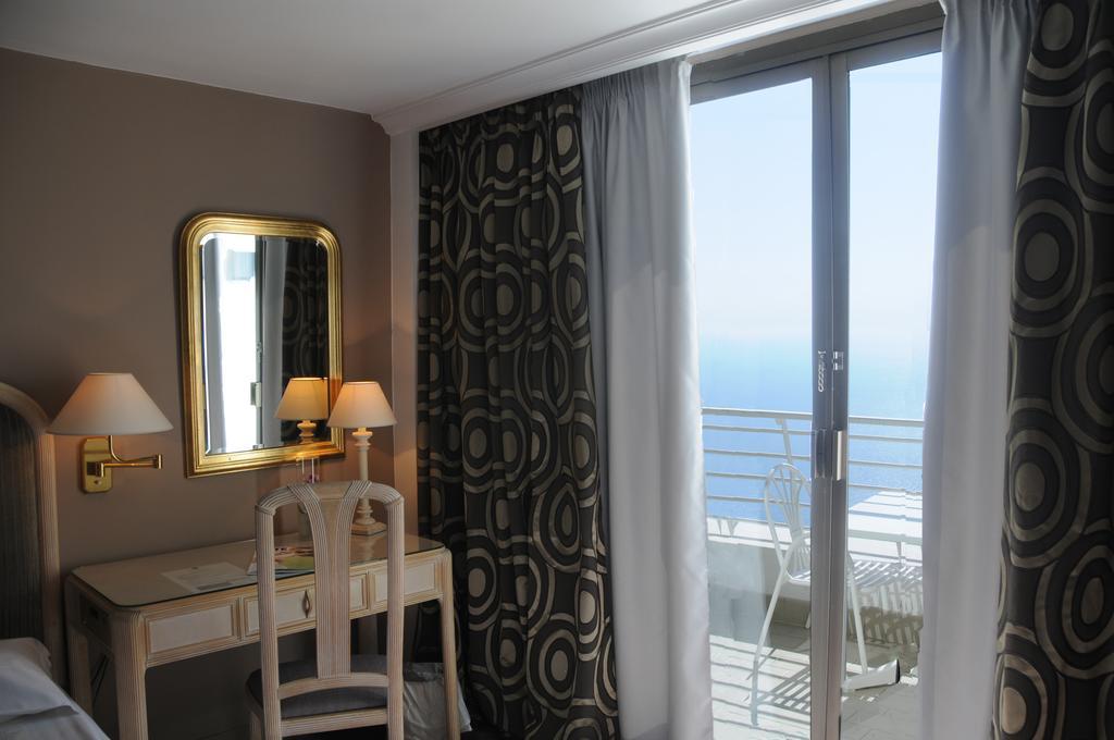 Vista Palace Hotel&Beach Resort - Monte Carlo View Roquebrune-Cap-Martin Værelse billede